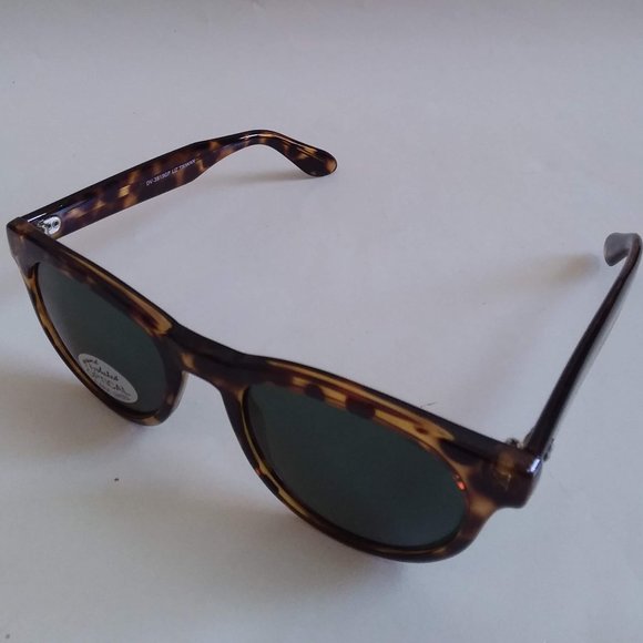 VintageLiz lady's fashion optical glass sunglasses - Picture 4 of 6